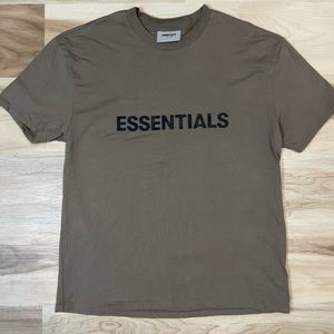 Fear of God ESSENTIALS mens Tee size Small.